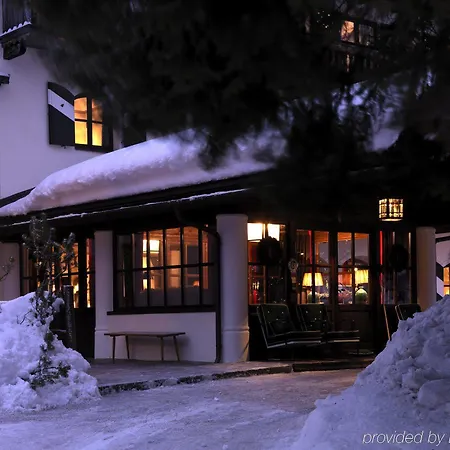 Hotel House Of Hütter - Wachtelhof Hotel&spa Maria Alm am Steinernen Meer